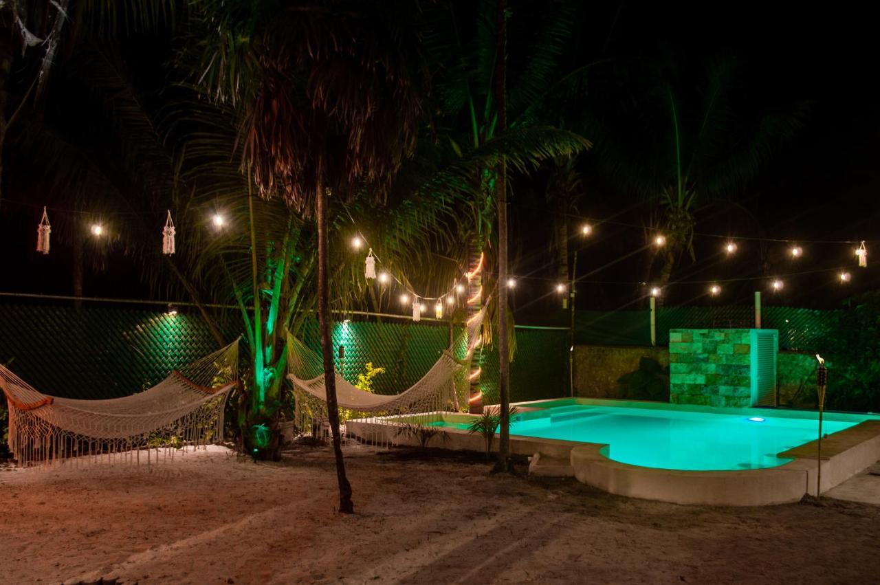 Xtambaa Cabins & Spa Only Adults El Cuyo Ngoại thất bức ảnh