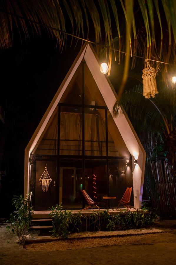 Xtambaa Cabins & Spa Only Adults El Cuyo Ngoại thất bức ảnh