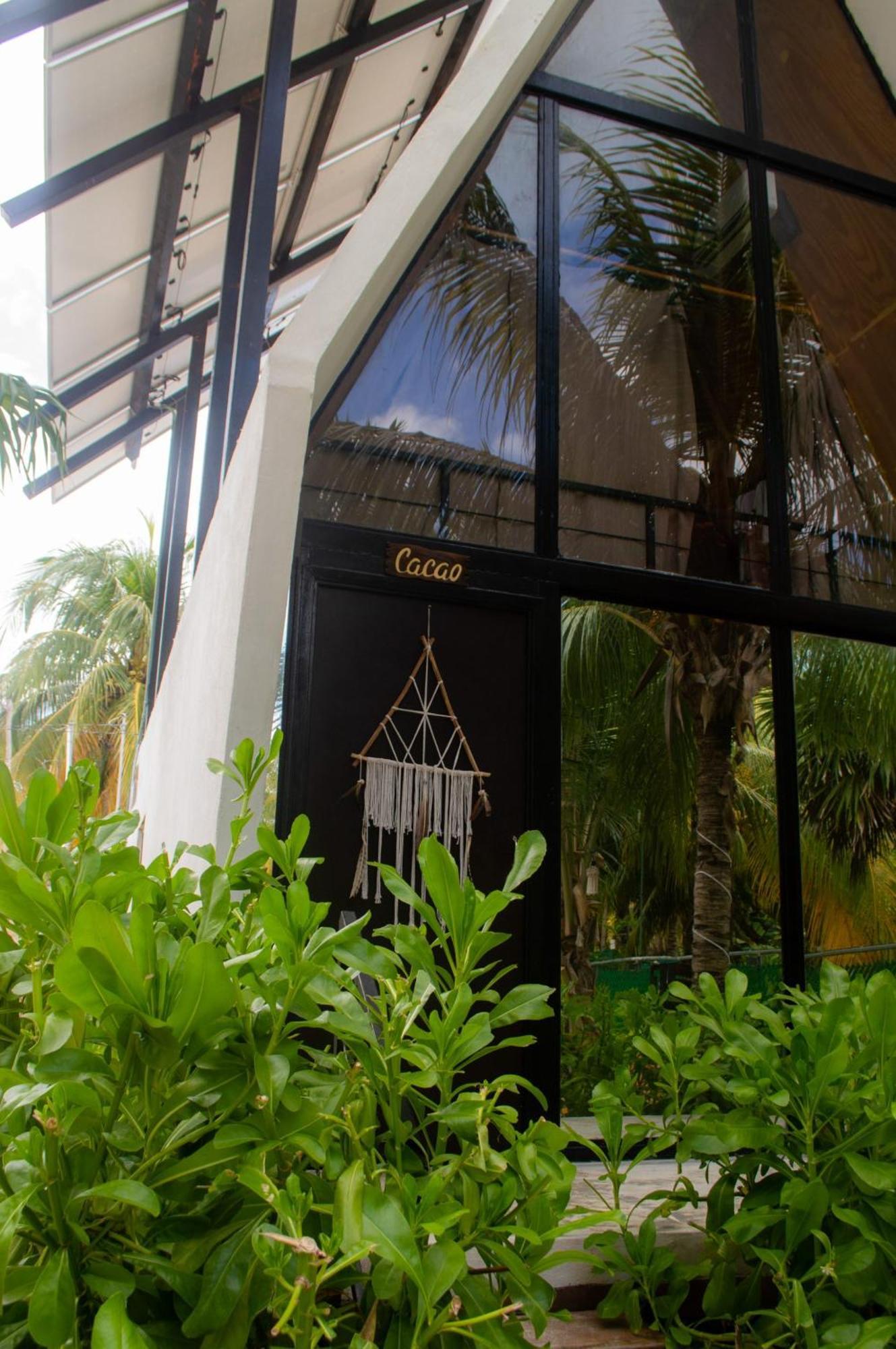 Xtambaa Cabins & Spa Only Adults El Cuyo Ngoại thất bức ảnh